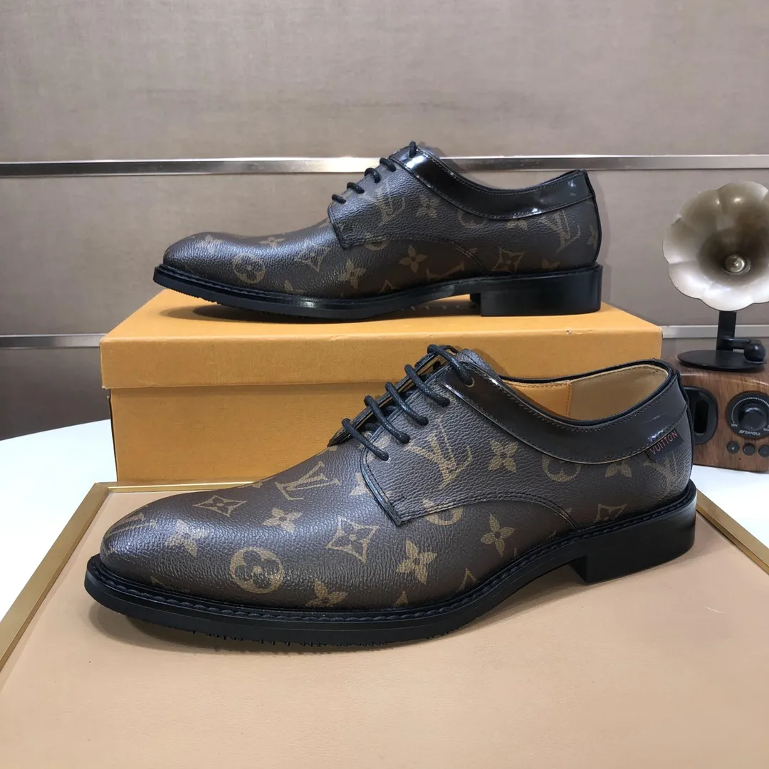 Men's shoes💰460💰【LOUIS VUITTON】(sheepskin lining) new cowhide LV formal shoes🎩🎩❗️🆘made one to one at the counter🎩original quality, imported cowhide upper➕full sheepskin lining➕original rubber outsole, {high quality visible}👣Size: 38-45 (45 custom-made)